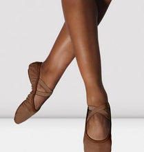 Load image into Gallery viewer, Assemblé Split Sole Canvas Ballet Shoes