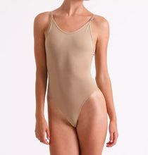 Load image into Gallery viewer, Seamless Low Back Camisole