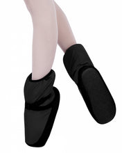 Load image into Gallery viewer, NIKOLAY- M-68N Warm Up Booties