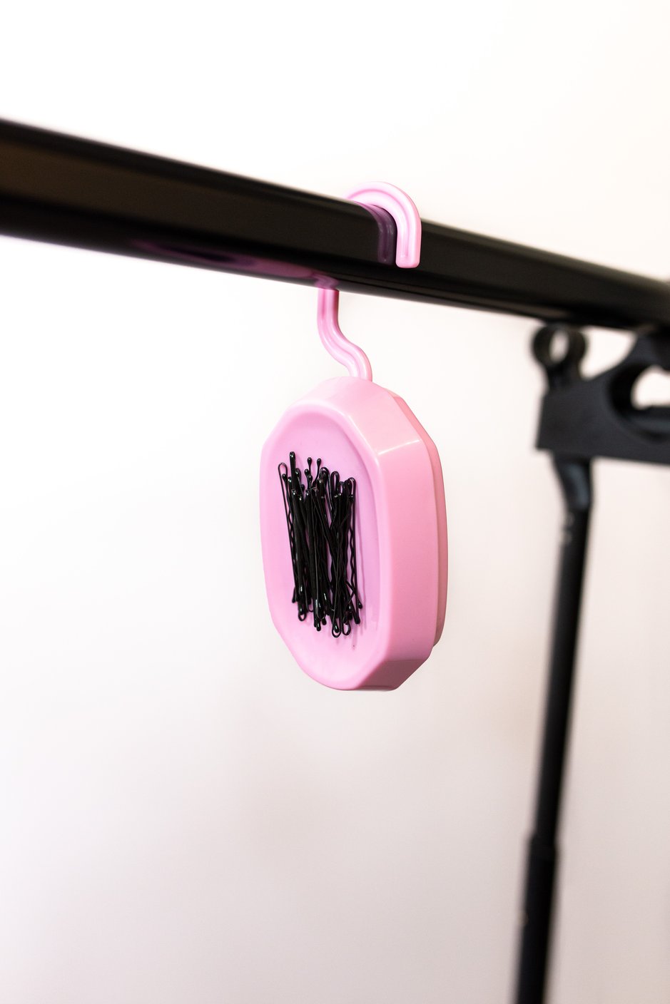 Bobby Buddy™ Magnetic Hanging Bobby/Hair Pin Tray