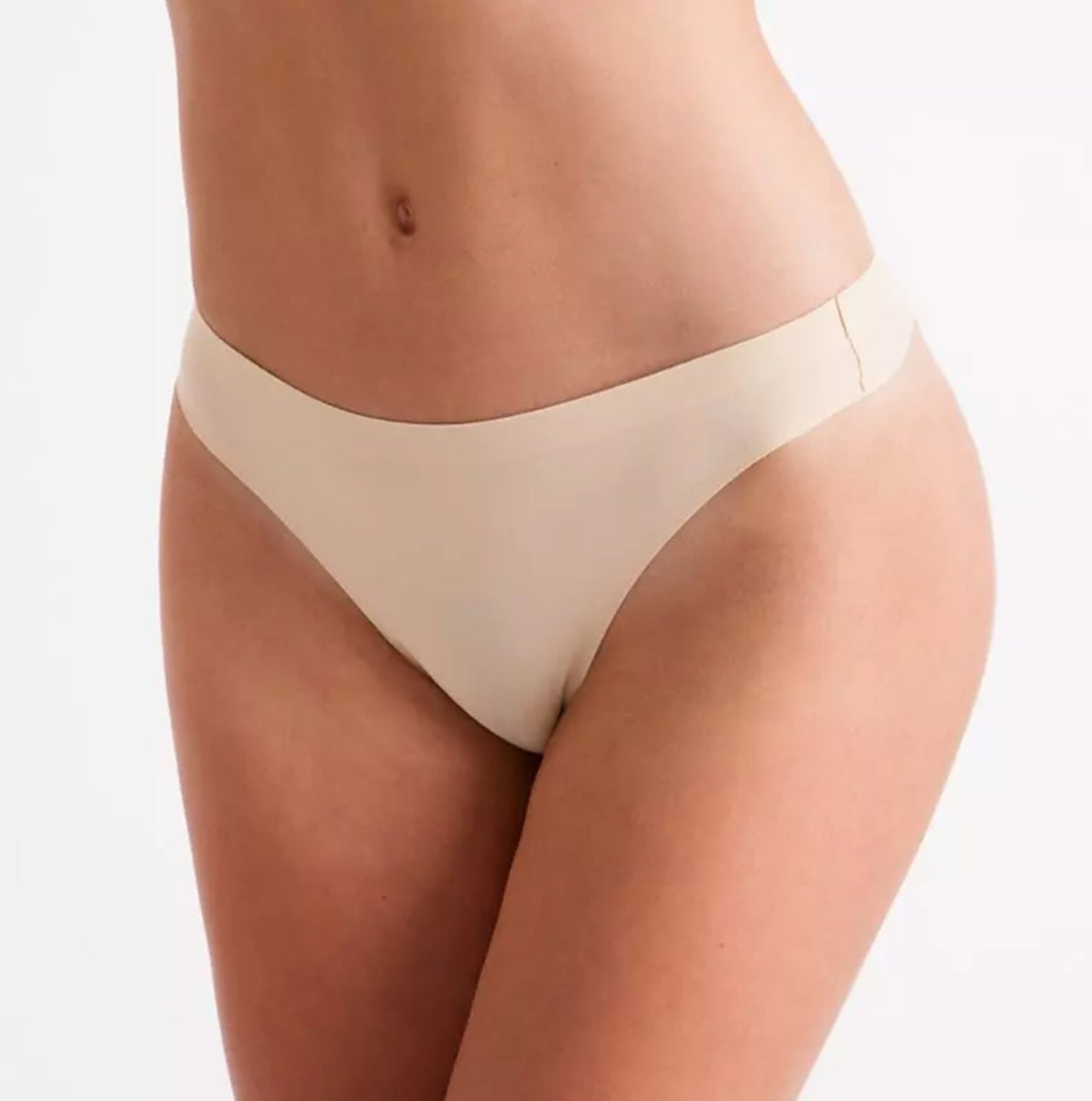 Invisible Low Rise Thong