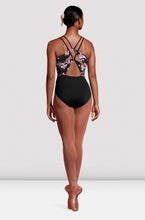 Load image into Gallery viewer, Double Strap Detail Cami Leo
